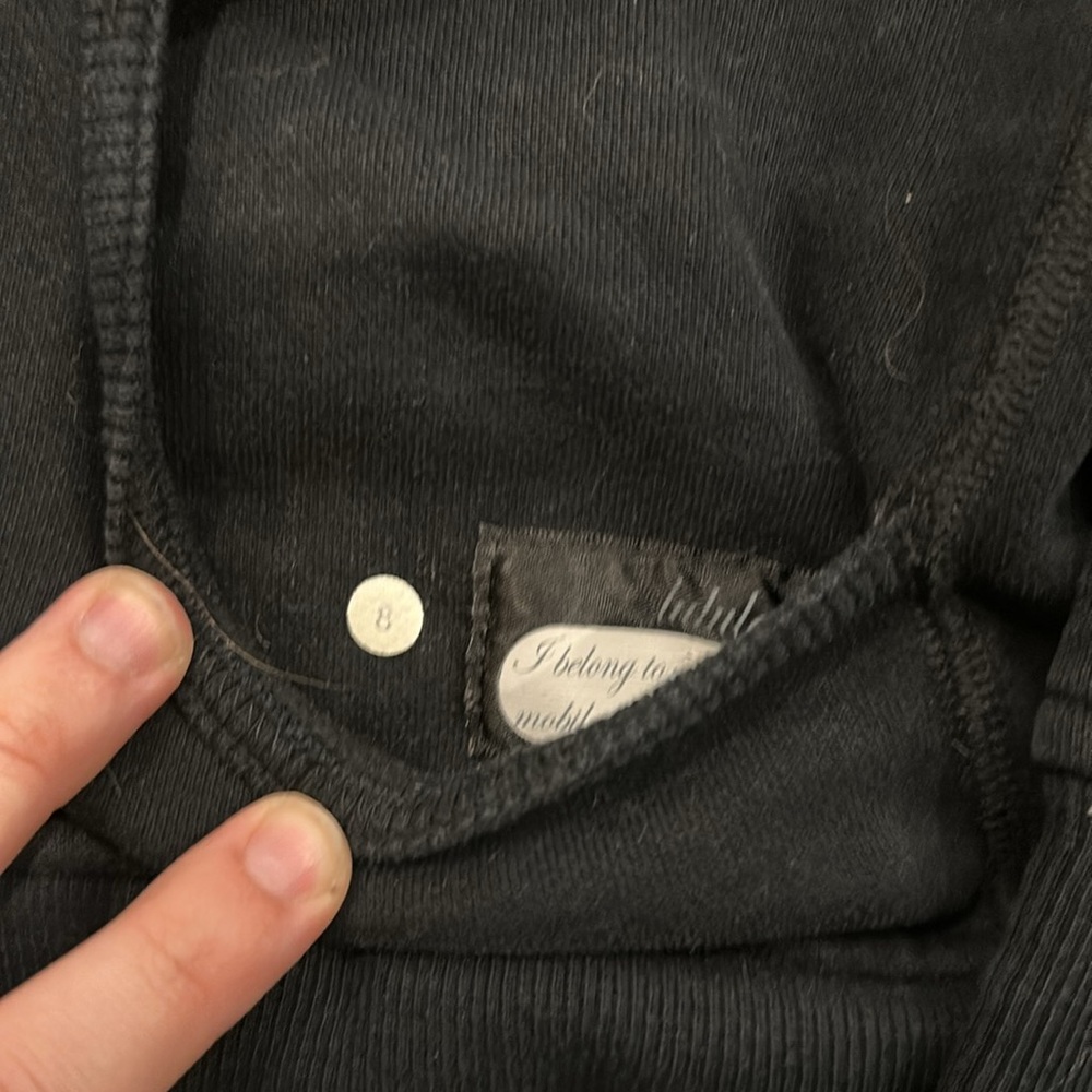 Lululemon Scuba Hoodie - Older‎ Style - Picture 3 of 4